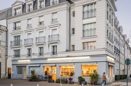 Serris Apartment | The Haussmannian Disneyland Paris - 10 pers - 4 Ch