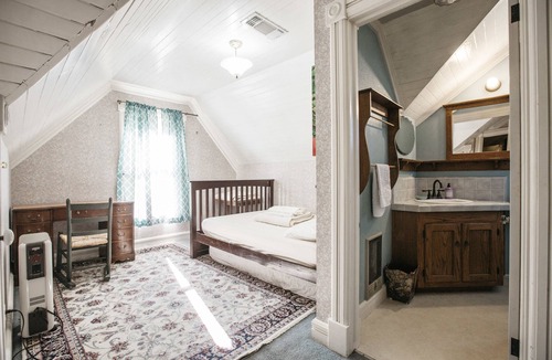 Bishop Hostel | The Hostel California