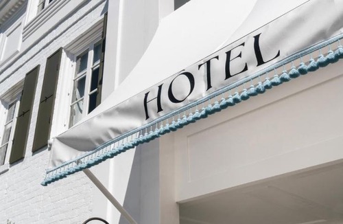 Beverly Hills Hotel | The Hotel Lili