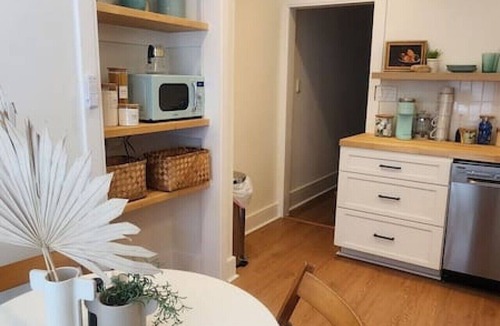 Hampden Apartment | The Hun- Hampden/JHU 1 bdrm/1bth