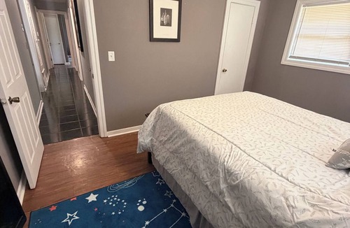 Pine Bluff House | The Jackpot House: Modern 3BR/2BA Near Casino