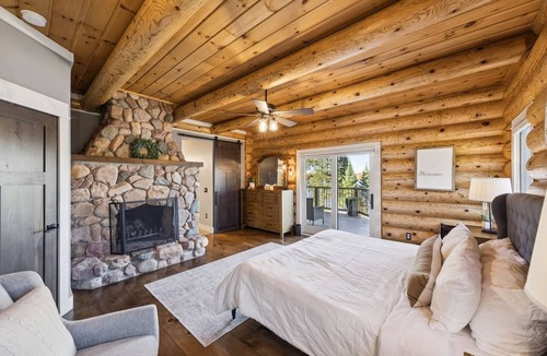 Stone Lake Cabin | The Lodge at Long Lake - Heated Pool, Theatre, Hot Tubs, Sauna, Pickleball
