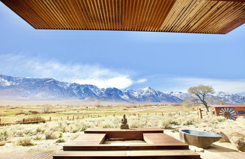Lone Pine House | The LONEWEST Retreat in the Eastern Mountain Sierras