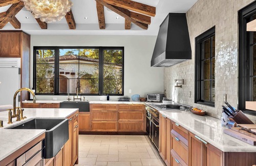 Western Malibu House | The Malibu Merritt Estate