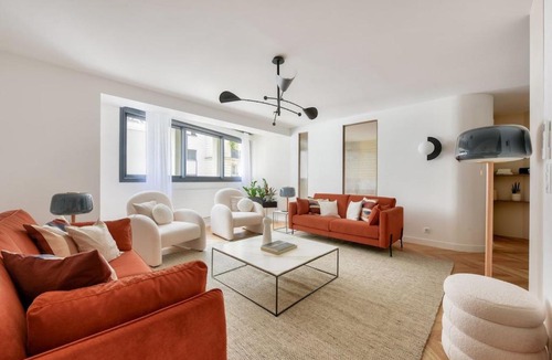 Saint-Lambert Apartment | The place to be - 3BR with AirCo