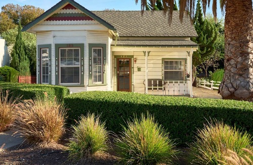 Arroyo Grande House | The Rooster House Arroyo Grande
