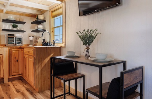 Surf Side Shores Cottage | "The Sea Shed": Tiny Guest House with Gulf Views, Golf Cart & Beach Access