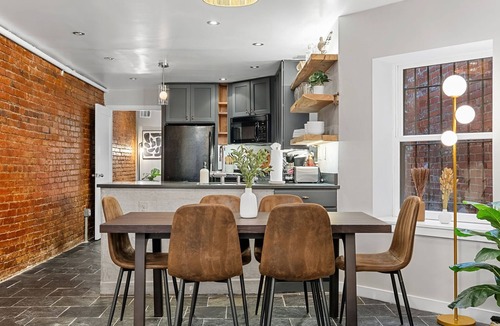 Shaw Apartment | The Shaw Luxe - Near Metro and U St - Free Parking