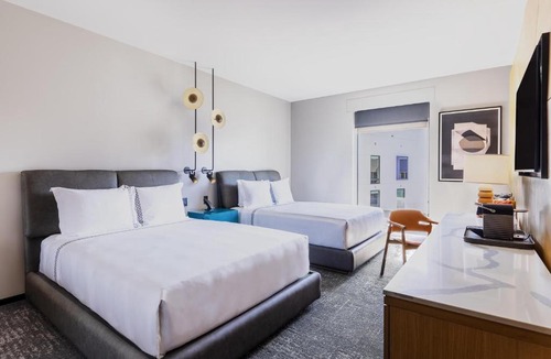 Lucerne - Higuera Hotel | The Shay, a Destination by Hyatt