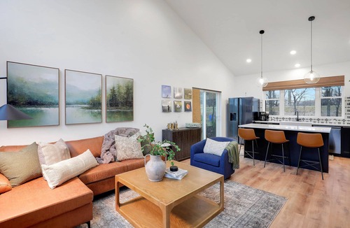 Buffalo House | The Shiloh House - a peaceful retreat