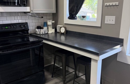 Hibbing Apartment | The Sweet Spot Guesthouse 2 bedroom with loft