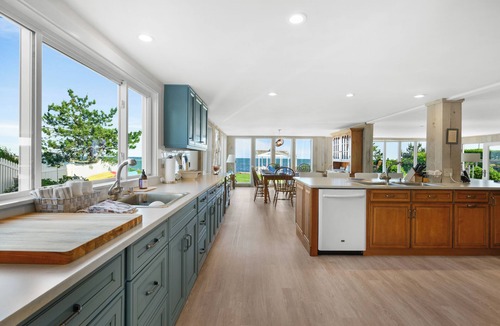 Dennis Port House | The Ultimate Nantucket Sound Beachfront Oasis! (2144)