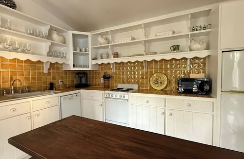 Marshall Cottage | The Woodward Cottage
