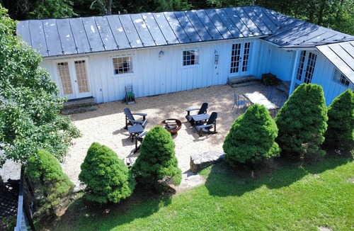 Marshall Cottage | The Woodward Cottage