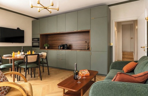 Notre-Dame-des-Champs Apartment | TheBlueStay 272 - Stunning Apartment in Paris 6