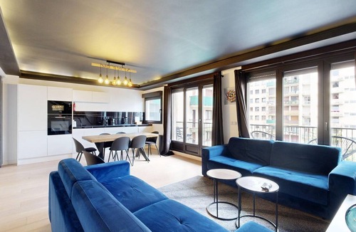 15th Arrondissement Apartment | TheBlueStay 55 - Charming & spacious Apt Paris 15