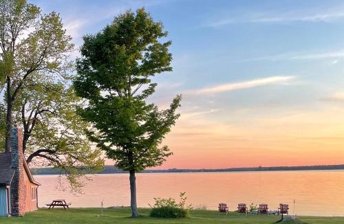 Sturgeon Bay House | Thenells Cottage by Simple Life Rentals