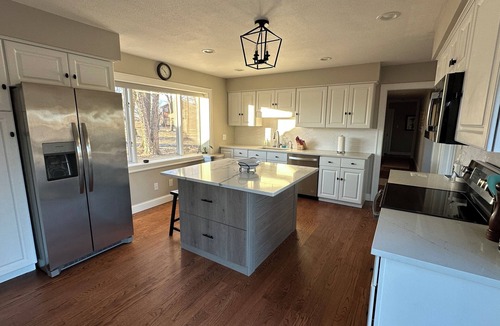 Newton House | Timber Hill Sanctuary Quiet 34-Acre Getaway