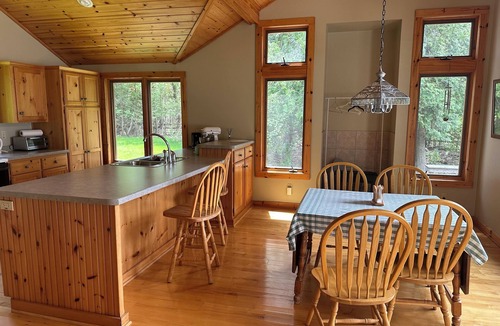 Sturgeon Bay House | Toft's Point West- waterfront cottage on 200 ft. of private shore