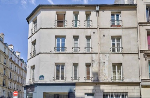 Batignolles Apartment | Top studio-Coeur du 17e - Bail Moyenne Durée (1FD)