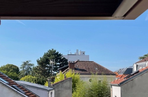 Village House | Town house, 10 minutes from the center of Paris!