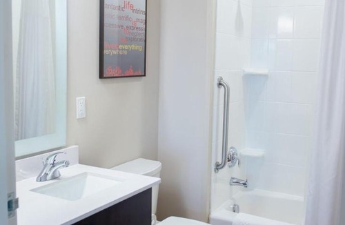 Ames Hotel | TownePlace Suites by Marriott Ames