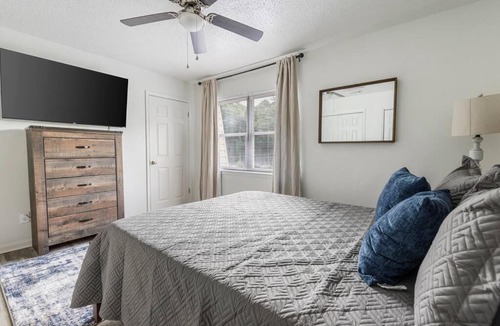 Grand Bay Apartment | Townhomes Near the Bay - #3