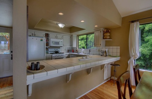 Marine Terrace House | Tranquil Sounds of the Surf