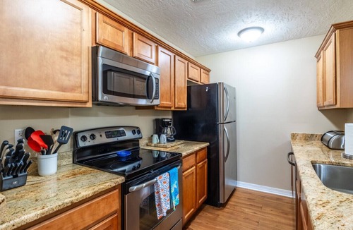 Gulfport House | Tranquil Tides Beach Cottage — Walk to the Beach + Relax in Style