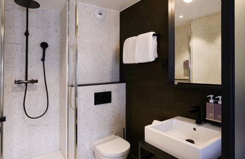 Batignolles Hotel | Tribe Paris Batignolles
