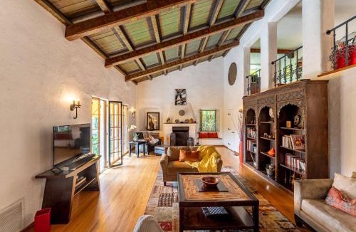 Los Angeles House | Troya Spanish Villa Hollywood Hills