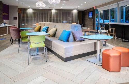 South Loop Hotel | Tru By Hilton Minneapolis Mall of America