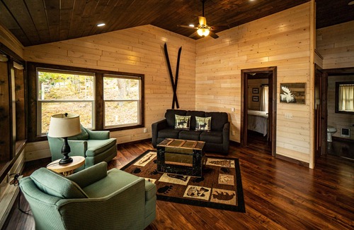 Land O Lakes Cabin | Turtle Cove Cabin on the Lake
