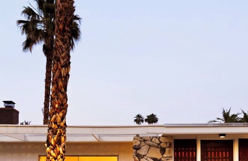 Indian Canyon House | Ultra-Luxe Private Mid-Century Estate - Pool, Spa, Sauna, Firepit , Views & More 3BD, 3BTH