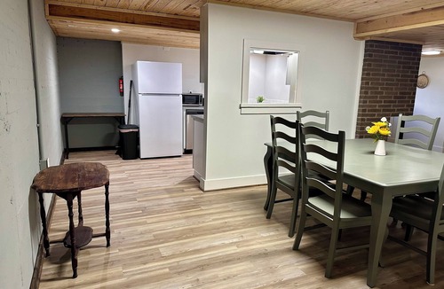 Summit Apartment | Unique Loft in town of Summit