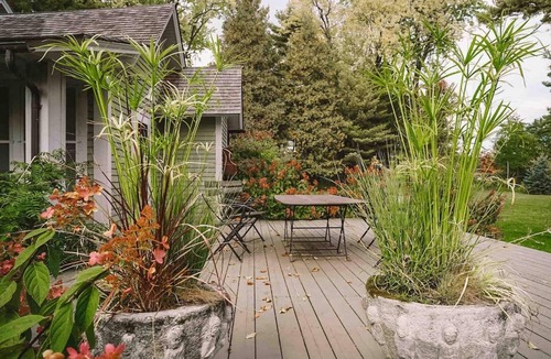 Almelund Cottage | Unity Farm-The Cottage/tennis court/river access