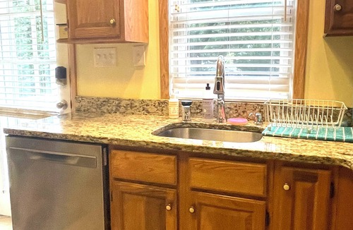 Cape Saint Claire House | Unwind at Waterfront Annapolis w/swimming pool & pier - July specials!