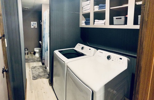 Coon Valley House | Up The Creek Cottage - Townhome In Coon Valley