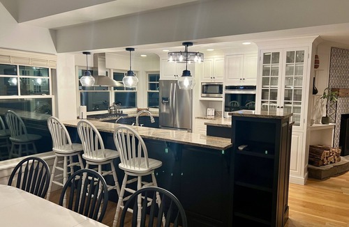 Cedar House | Updated! Elizabeth House is a Charming Craftsman on Little Traverse Lake.