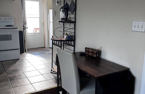 West Allis House | Upper Pro Retreat near Hospitals & Zoo - Garage & Yard. Dog-friendly!