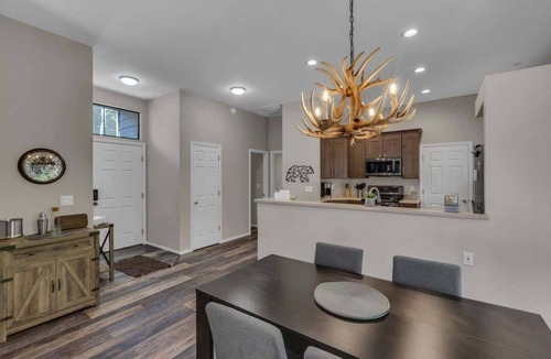 Plumas Eureka Estates House | Upscale mountain boutique home! - 26 Alder Ct