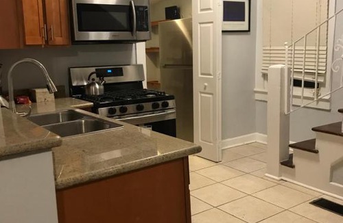Freret House | Uptown Cozy Rustic Home