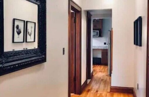Lowry Hill East Apartment | Uptown Lifestyle for Large Groups