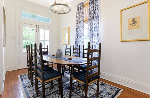 Freret House | Uptown Spacious 4BD/3BA with Historic Charm