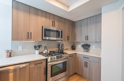 Kierland Condo | Urban Promenade King Suite | Walk to Kierland 1BR