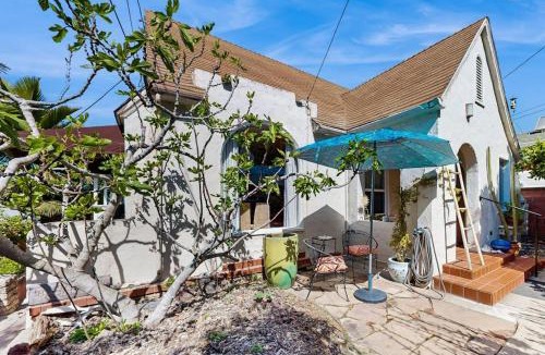 Ventura House | Urban Ventura Oasis