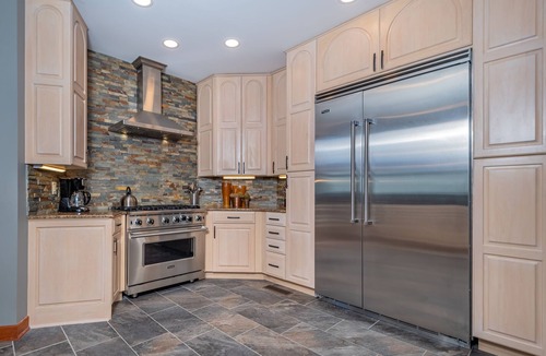 Mountainside House | Valhalla | Amazing Lakes Views, Hot Tub, Sauna!