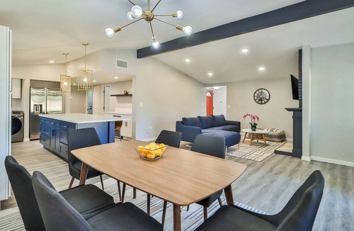 Canoga Park House | Valley home Garden Grove & Restoration Relocation