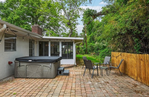 Gulfport House | Venetian Gardens Oasis Near Beach W/Hot tub and Arcade