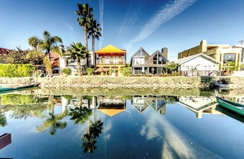 Marina del Rey Apartment | Venice Studio Blocks 2 Beach & Canals Full Kitchen